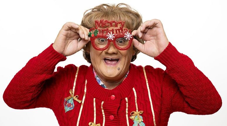 MRS BROWN’S BOYS RETURNS WITH TWO FESTIVE SPECIALS ON BBC ONE, FIRST LOOK AND STORY DETAILS